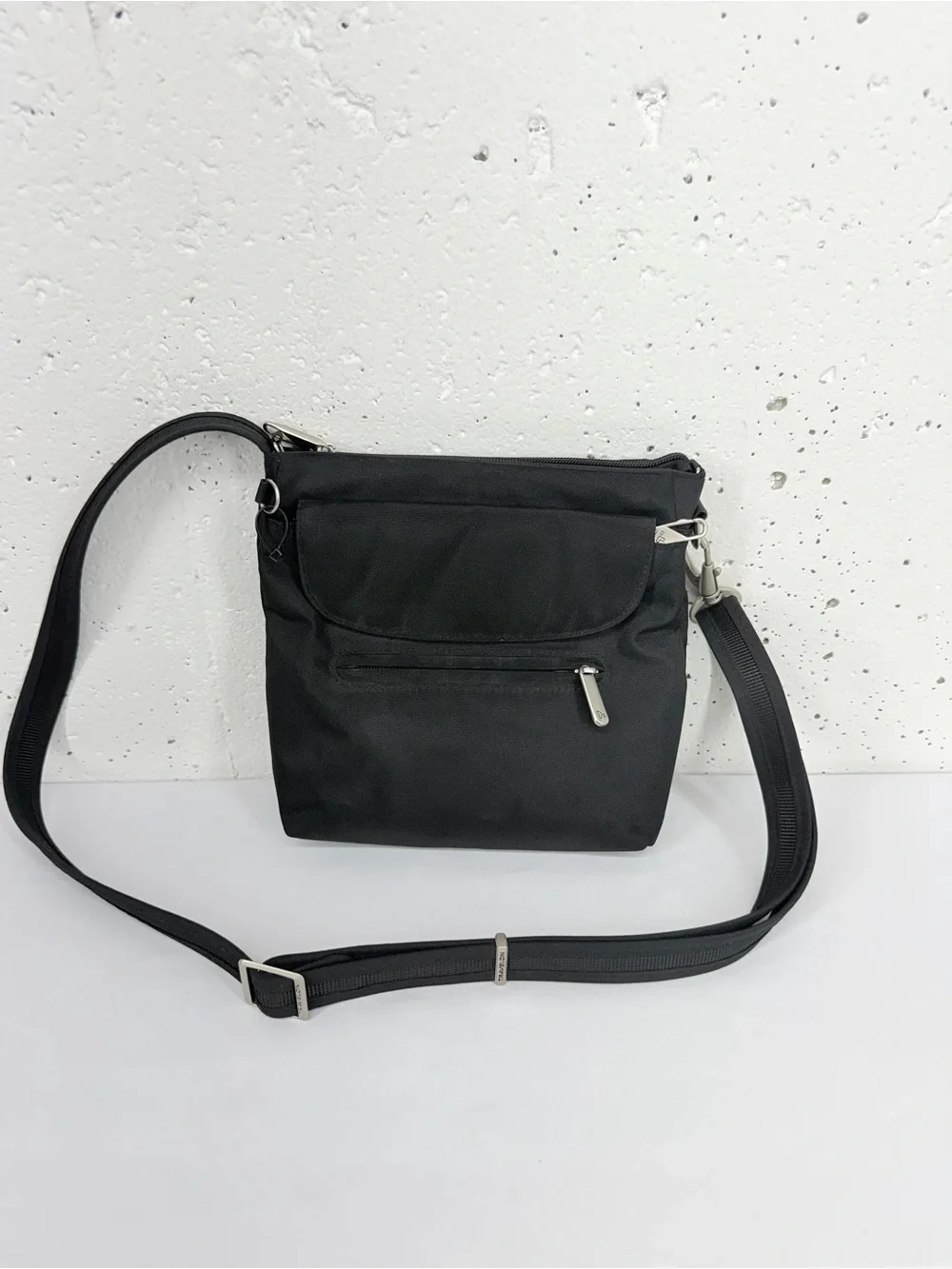 Travelon RFID Anti-Theft Classic Mini Shoulder Black Crossbody Bag